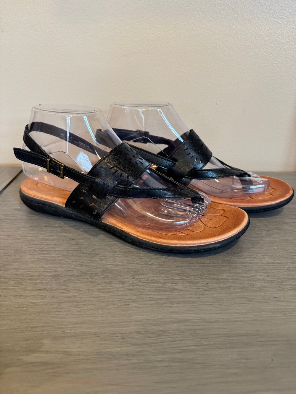 b.o.c. Born Concept Womens 9M Black Laser Cut Strappy Slingback Sandals